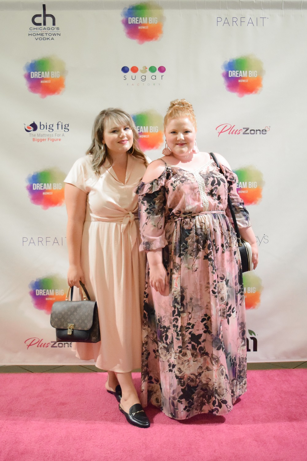 10 Ideas for Celebrating National Best Friends Day | Best Friends Day is June 8th, and we’re celebrating with 10 fun ideas to do with friends!