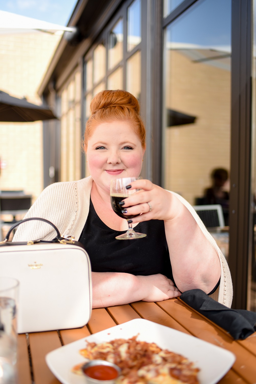 Shopping Safe at Twelve Oaks Mall: I'm sharing my tips for enjoying a girls day at the mall, with tips for staying safe at mall shops and restaurants. #twelveoaksmall #shoptwelveoaks #detroitmall #michiganmall #michiganinfluencer #detroitinfluencer #annarborinfluencer