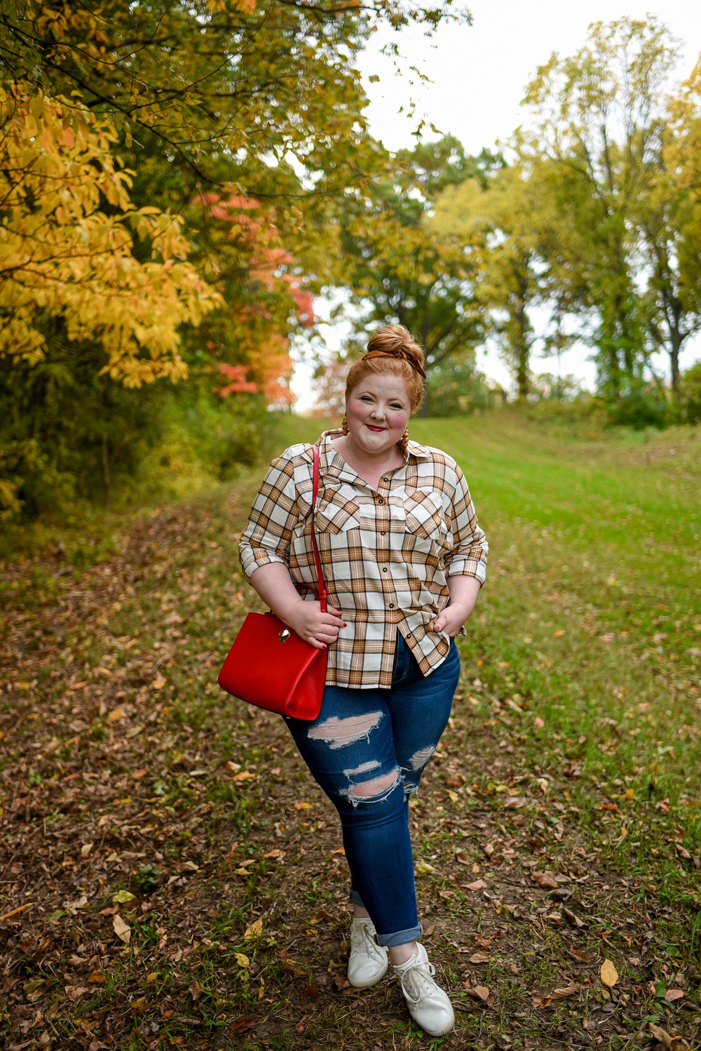Fall Color Lookbook with Christopher and Banks: plus size autumn outfits from C&B photographed against the changing leaves of fall in northern Michigan. #christopherandbanks #exclusivelycb #fallcolortour #falloutfits #fallcolors #fallstyle #fallfashion