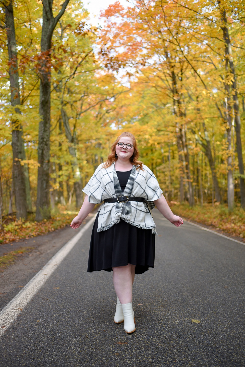 Fall Color Lookbook with Christopher and Banks: plus size autumn outfits from C&B photographed against the changing leaves of fall in northern Michigan. #christopherandbanks #exclusivelycb #fallcolortour #falloutfits #fallcolors #fallstyle #fallfashion
