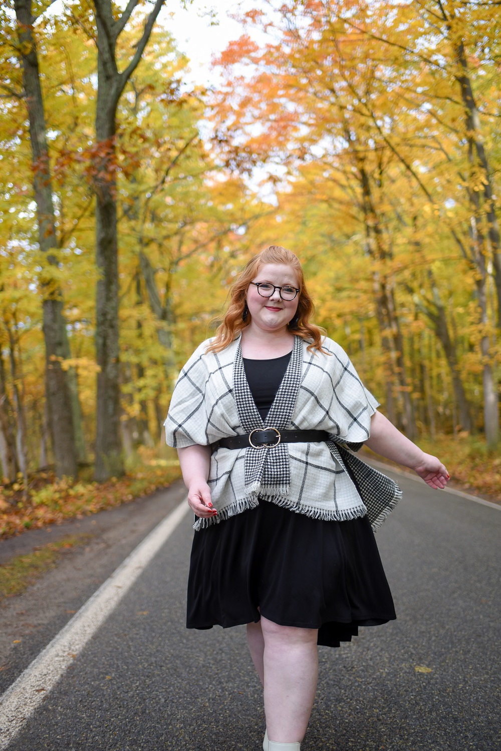 Fall Color Lookbook with Christopher and Banks: plus size autumn outfits from C&B photographed against the changing leaves of fall in northern Michigan. #christopherandbanks #exclusivelycb #fallcolortour #falloutfits #fallcolors #fallstyle #fallfashion