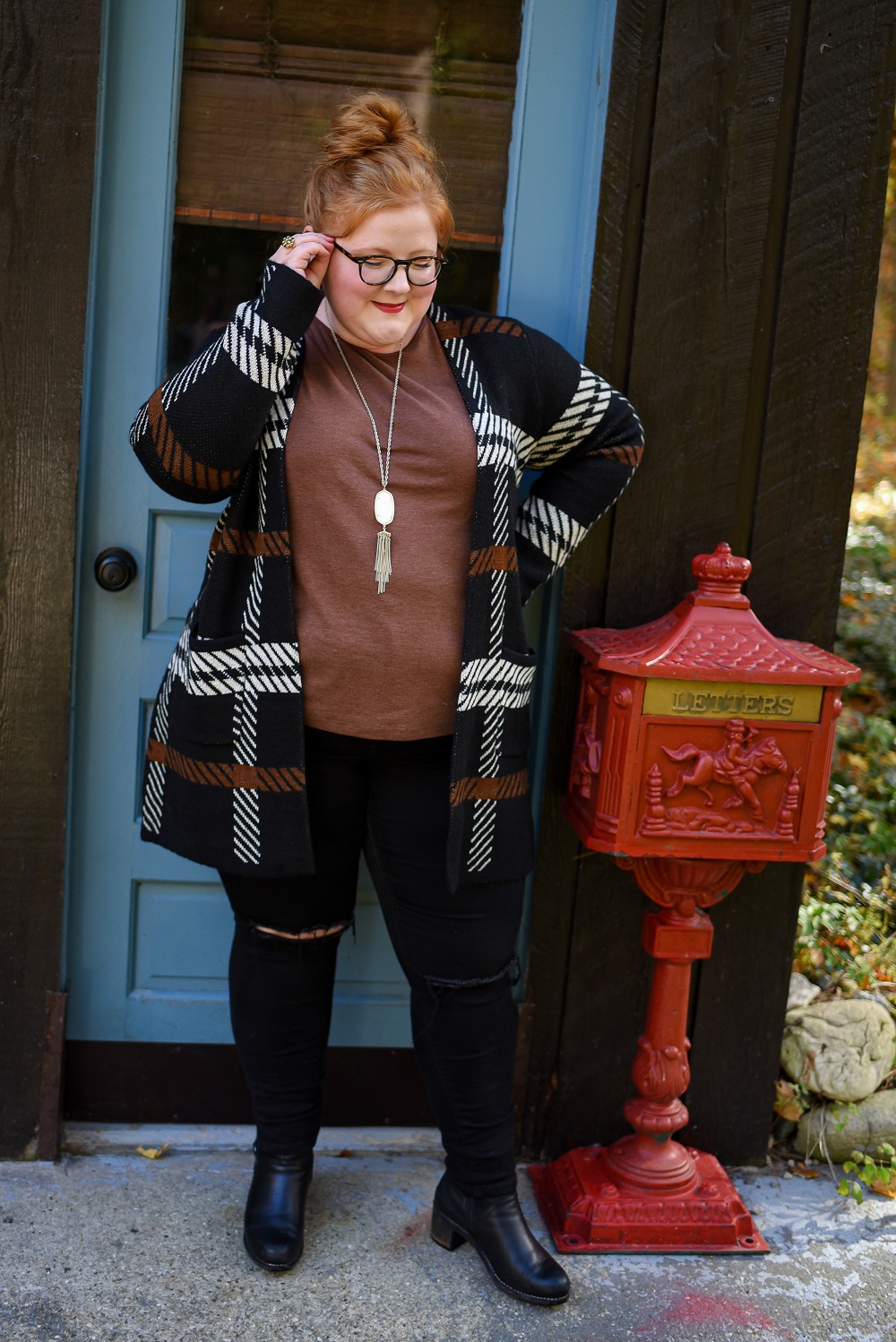 Fall Color Lookbook with Christopher and Banks: plus size autumn outfits from C&B photographed against the changing leaves of fall in northern Michigan. #christopherandbanks #exclusivelycb #fallcolortour #falloutfits #fallcolors #fallstyle #fallfashion