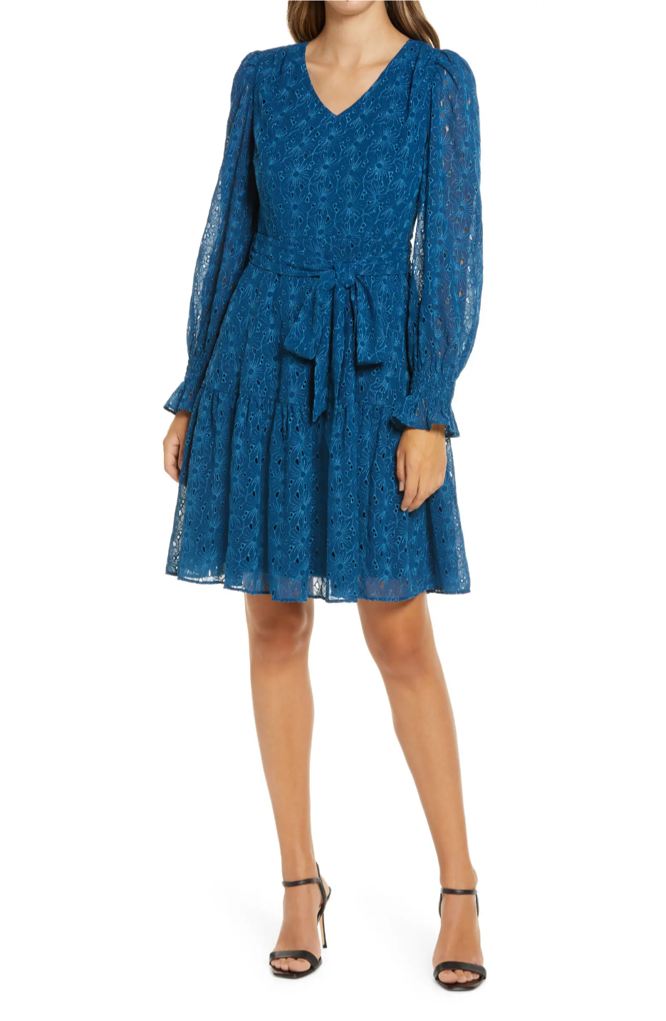 The Rachel Parcell Collection at Nordstrom: a review of the Embroidered Tiered Mesh Dress styled by plus size blogger Liz of With Wonder and Whimsy. #rachelparcellcollection #nordstrom #plussizefashion #plussizestyle #nordygirl