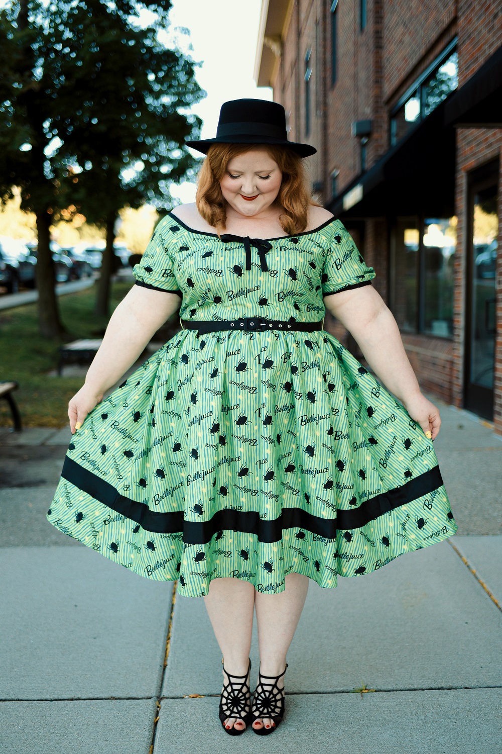 Shop the Unique Vintage Beetlejuice Collection in sizes 2-26 to put together a wild and wacky Halloween outfit with a retro twist! #uniquevintagexbeetlejuice #beetlejuiceoutfit #beetlejuicefashion #beetlejuicecostume #uniquevintage #halloweenfashion #halloweennails