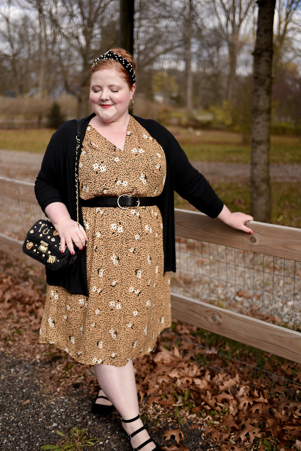 An Introduction to Bobeau Brand at Nordstrom: a review of Bobeau straight and plus size knit separates, lounge wear, cardigans, tees, and easy-wear dresses. #nordstrom #bobeau #thanksgivingoutfit #thanksgivingdress #plussizefashion #plussizeoutfit