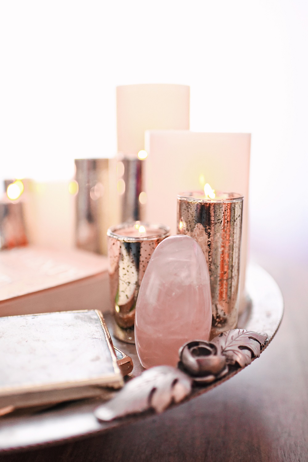 Centering Yourself: Mind, Body, & Spirit with The Moonchild Tarot. A guided journaling activity for self-reflection and giving thanks this Thanksgiving. #themoonchildtarot #mindbodyspirit #spellandthegypsycollective #spellthelabel #cultivatinggratitude