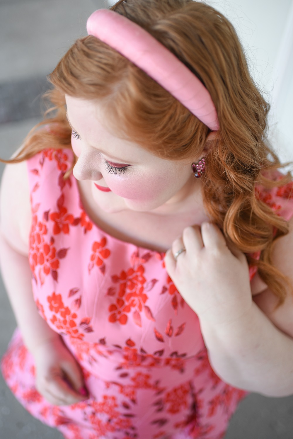 A Vintage Valentine's Day with Adrianna Papell: a review of their Floral Jacquard Midi Dress in Fuchsia Red in the size 20 missy. #adriannapapell #valentinesday #valentinesdayoutfit #valentinesdaystyle #valentinesdayfashion #valentinesdaydress #pinkoutfit #vintagevalentinesday #vintagefashion