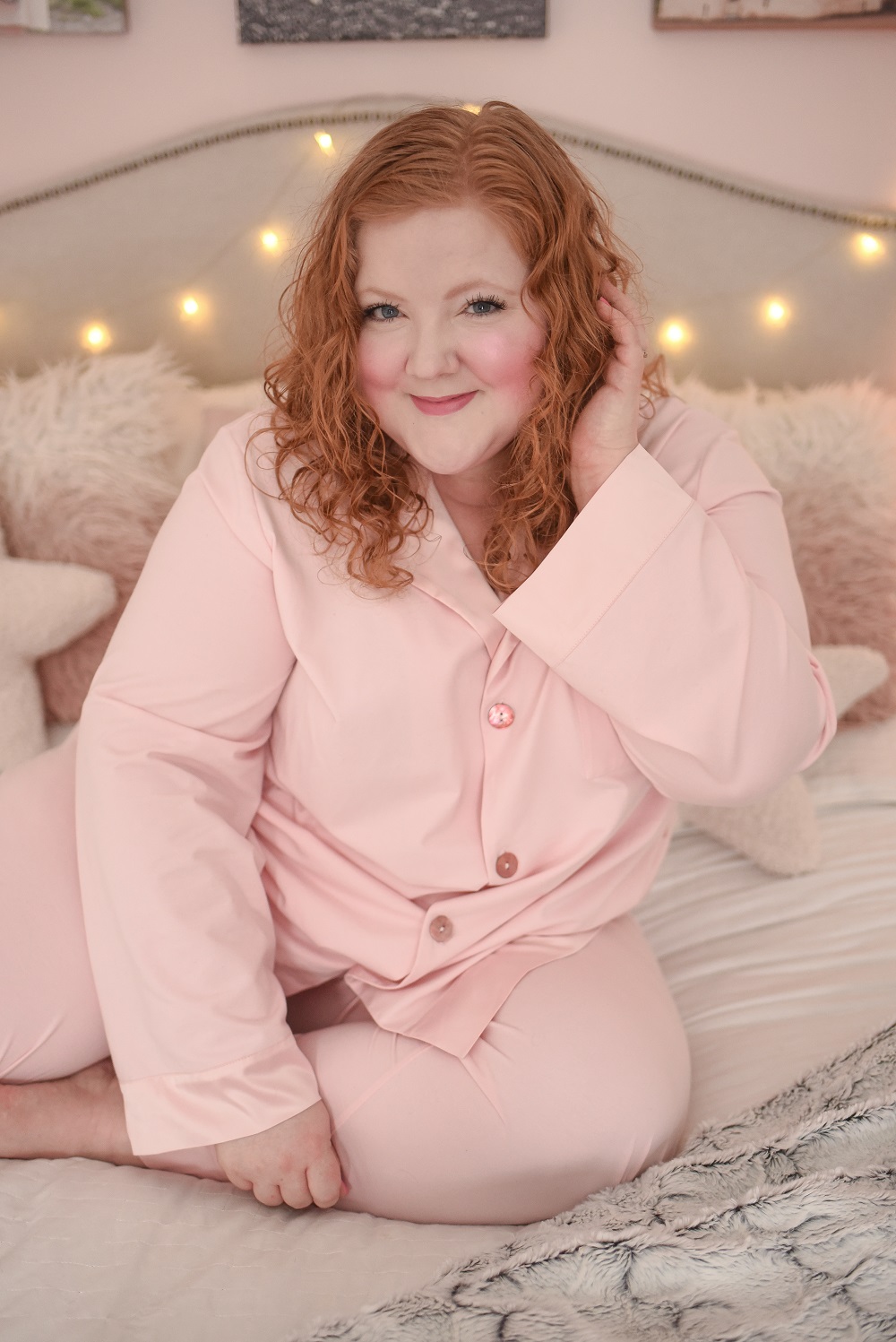 Pretty Plus Size Sleepwear: a plus size lookbook of lounge outfits from ELOQUII, Draper James, and Pillotalk. #loungewear #sleepwear #plussizelounge #plussizesleepwear #plussizepajamas