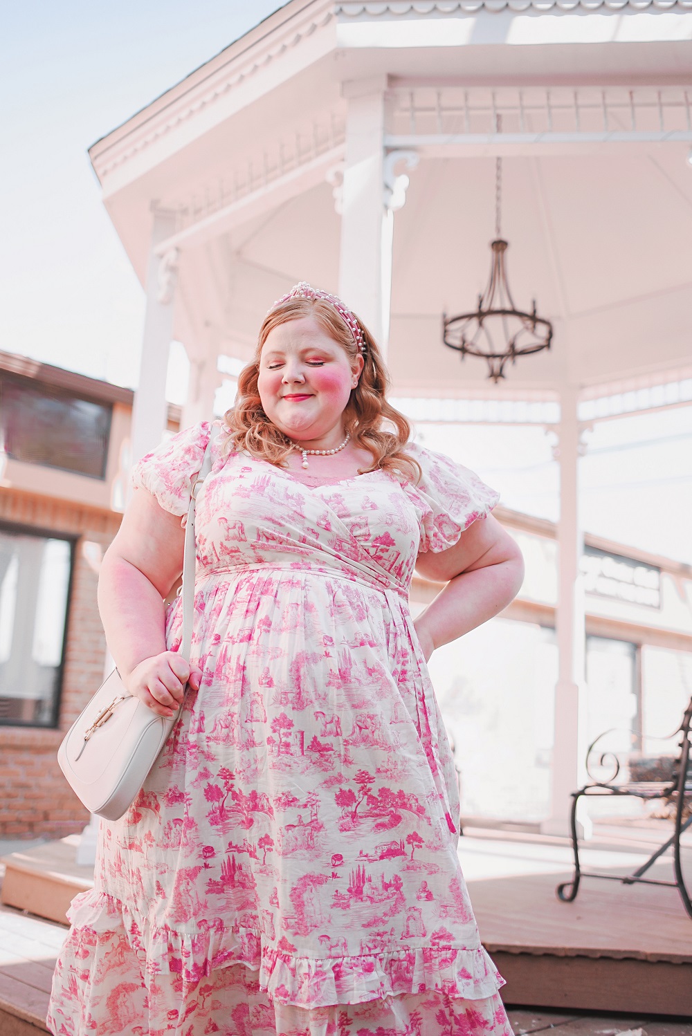 An Introduction and Review of Ivy City Co: Ivy City Co is a size inclusive fashion brand with fanciful dresses for women and little girls. #ivycityco
