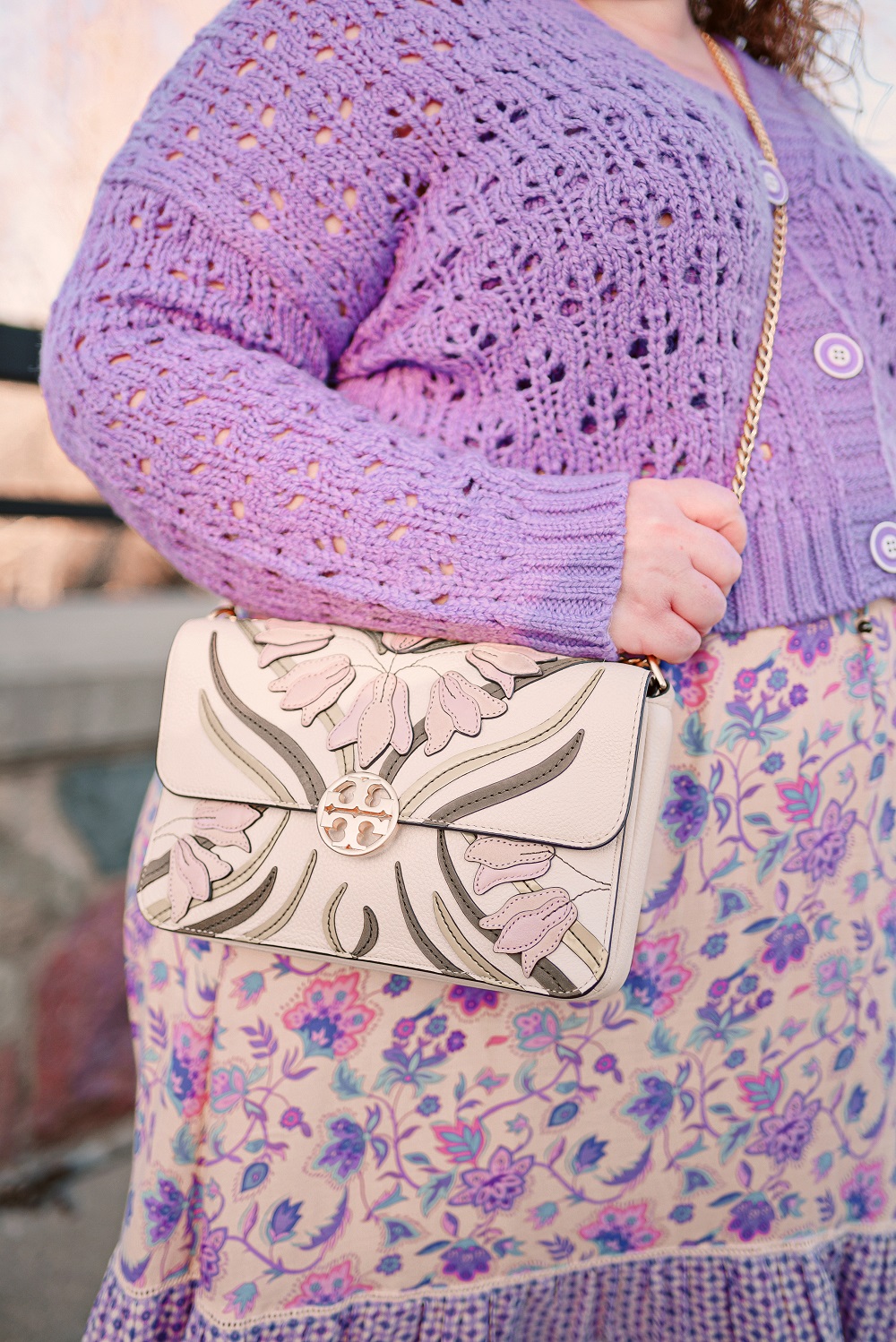 Styling a Trendy Cropped Sweater Set for Spring: ELOQUII sweaters, Tory Burch bag, and a Spell and the Gypsy Collective maxi skirt. #sweaterset #croppedcardigan #croppedsweater #croppedsweater #plussizefashion #plussizeoutfit