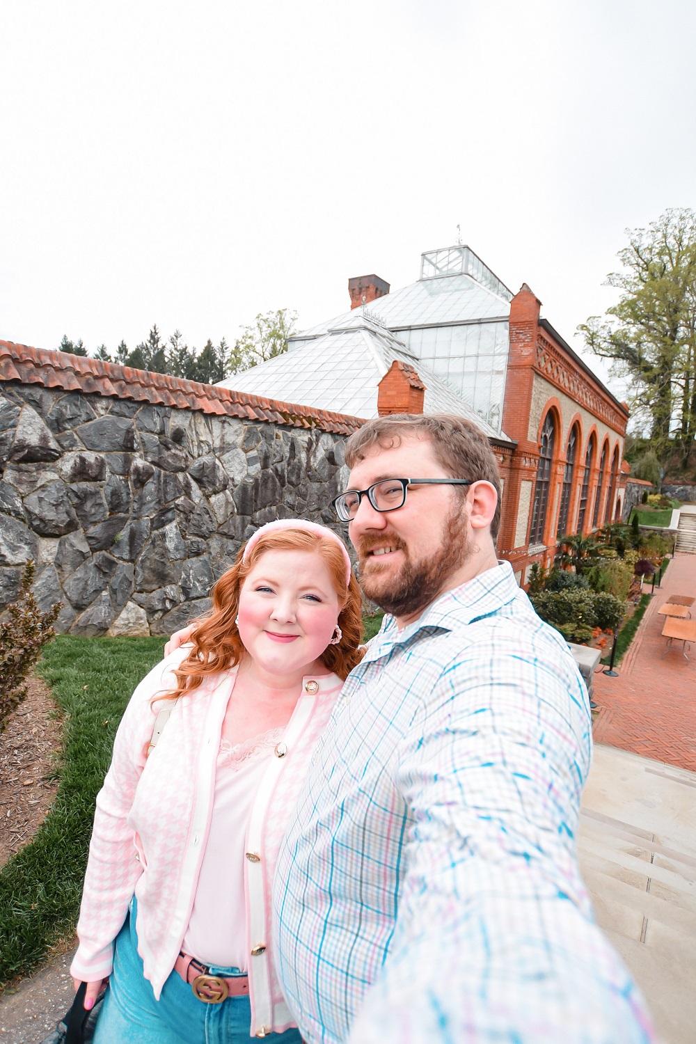Spring at the Biltmore Estate: a travel guide for the Biltmore's annual Biltmore Blooms flower festival outside Asheville, North Carolina. #biltmoreblooms #biltmoreestate #flowerfestival #visitasheville #plussizetravelblog
