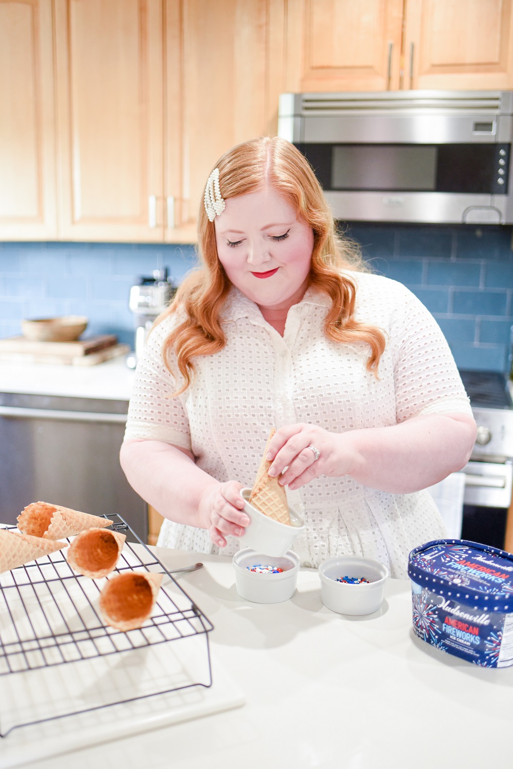 Red White and Blue Desserts for Summertime featuring Hudsonville Ice Cream's American Fireworks and Blueberry Graham Delight. #hudsonvilleicecream #redwhiteandbluedessert #redwhiteandbluerecipe #fourthofjulyrecipe #fourthofjulydessert #hudsonvilleamericanfireworks #hudsonvilleblueberrygrahamdelight
