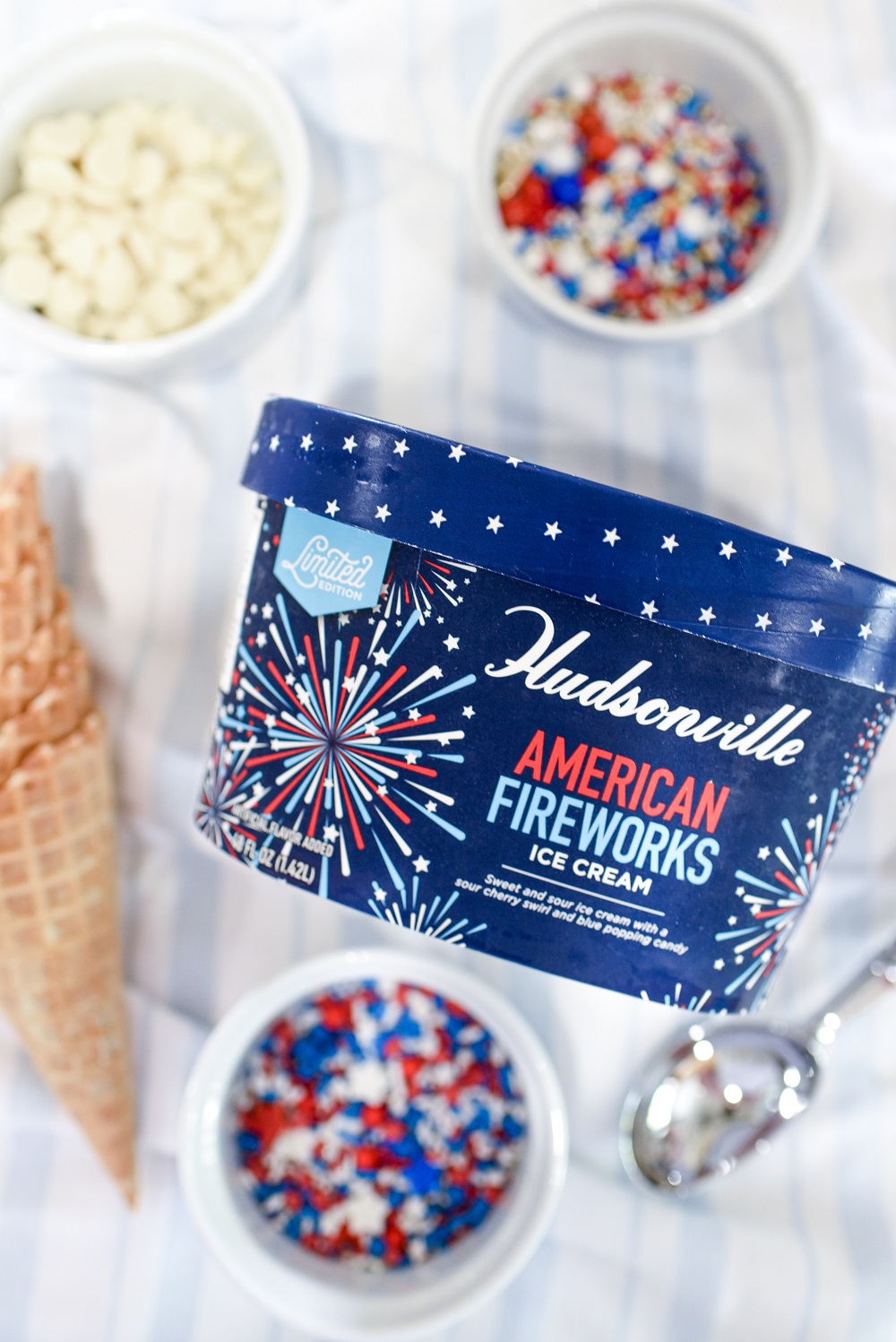 Red White and Blue Desserts for Summertime featuring Hudsonville Ice Cream's American Fireworks and Blueberry Graham Delight. #hudsonvilleicecream #redwhiteandbluedessert #redwhiteandbluerecipe #fourthofjulyrecipe #fourthofjulydessert #hudsonvilleamericanfireworks #hudsonvilleblueberrygrahamdelight