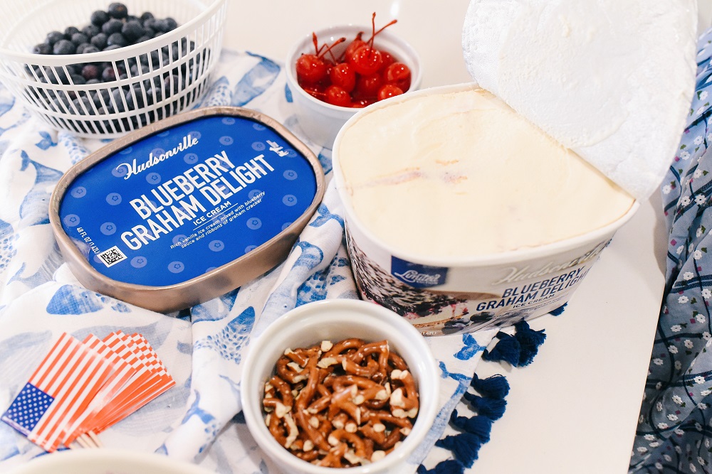 Red White and Blue Desserts for Summertime featuring Hudsonville Ice Cream's American Fireworks and Blueberry Graham Delight. #hudsonvilleicecream #redwhiteandbluedessert #redwhiteandbluerecipe #fourthofjulyrecipe #fourthofjulydessert #hudsonvilleamericanfireworks #hudsonvilleblueberrygrahamdelight
