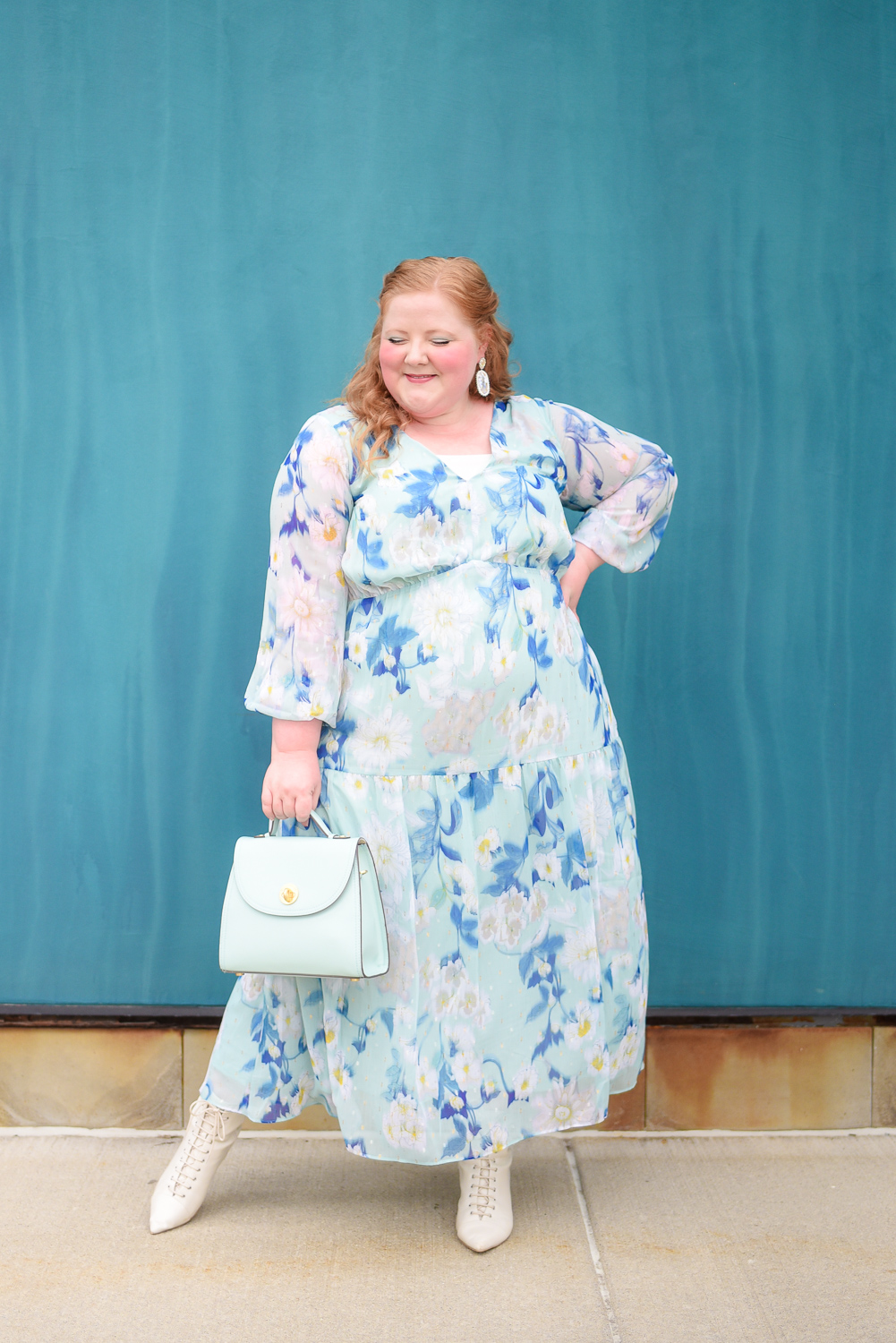 Adrianna Papell Just Expanded Their Plus Size Collection: See my Adrianna Papell Plus Size Dress Review and the new gowns for all occasions! #adriannapapell #adriannapapellreview #adriannapapellplussize #adriannapapellplussizedress #plussizedress #plussizeoccasiondress