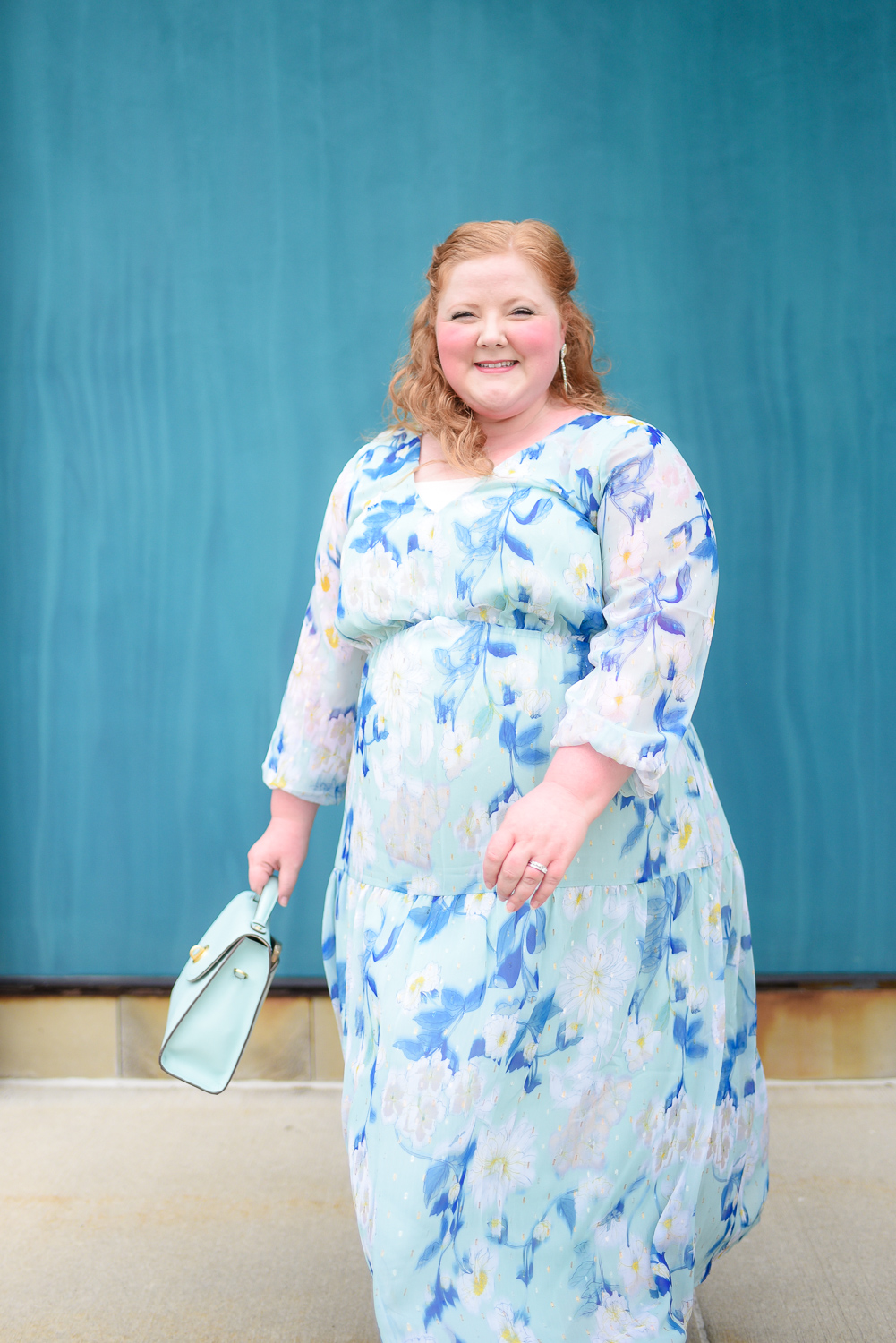 Adrianna Papell Just Expanded Their Plus Size Collection: See my Adrianna Papell Plus Size Dress Review and the new gowns for all occasions! #adriannapapell #adriannapapellreview #adriannapapellplussize #adriannapapellplussizedress #plussizedress #plussizeoccasiondress