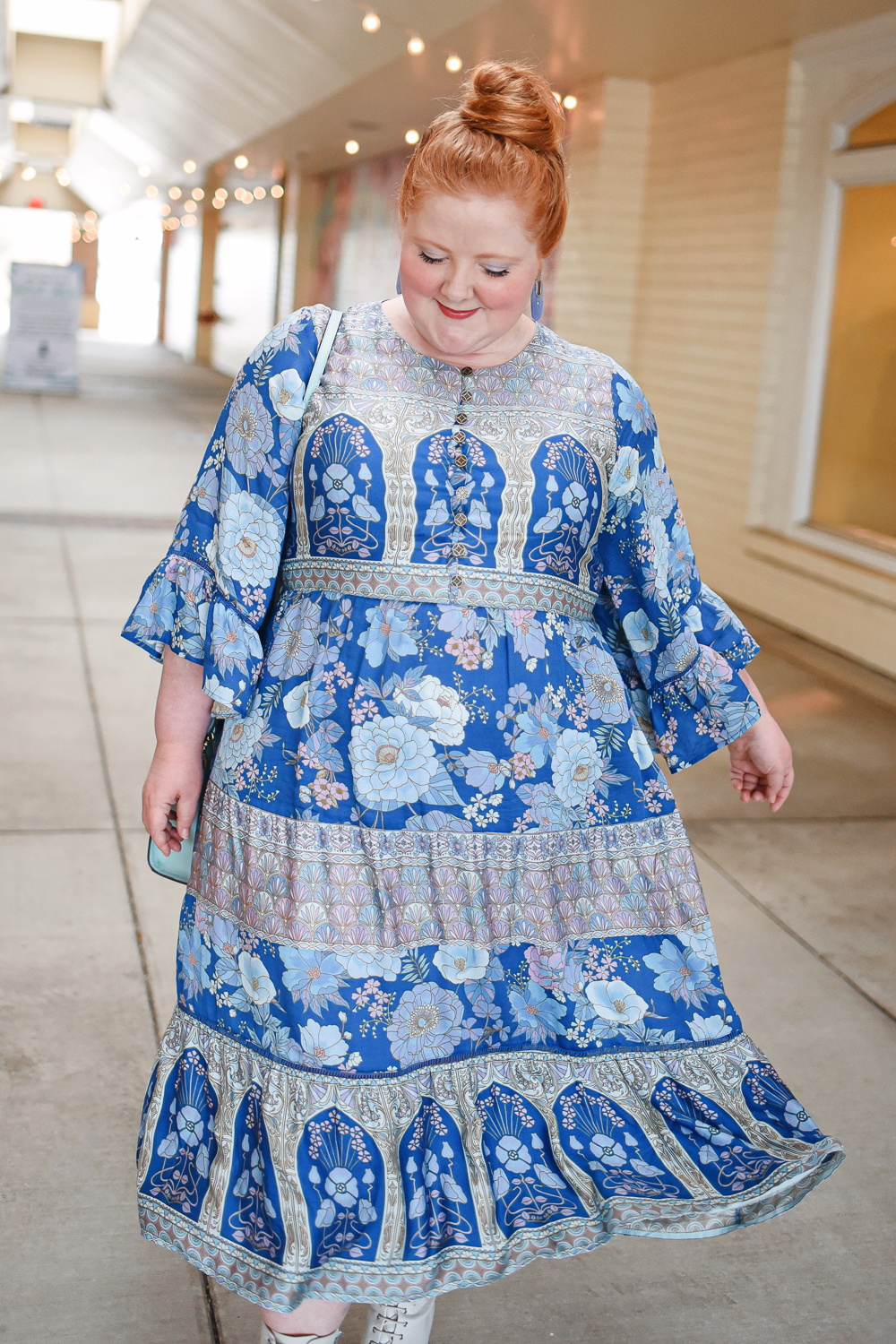 Introduction and Review of Nine Lives Bazaar: this boho-meets-disco fashion brands ships internationally and carries sizes 2-16 US.  #ninelivesbazaar #bohemianfashion #bohofashion #bohostyle #bohodress