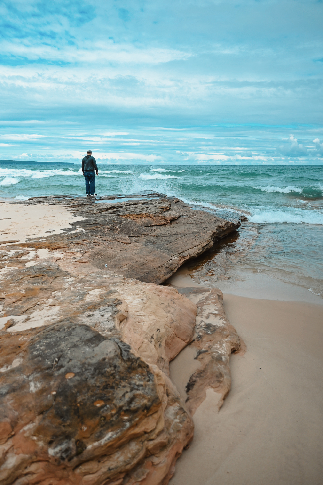 U.P. Weekend in Munising Michigan: a travel blog from our fall trip to Au Train to see the Pictured Rocks, shipwreck tours and Munising Falls. #munising #autrain #picturedrocks #picturedrocksnationallakeshore #upperpeninsula #upmichigan #michiganup #michigantravel #michiganvacation #upnorth