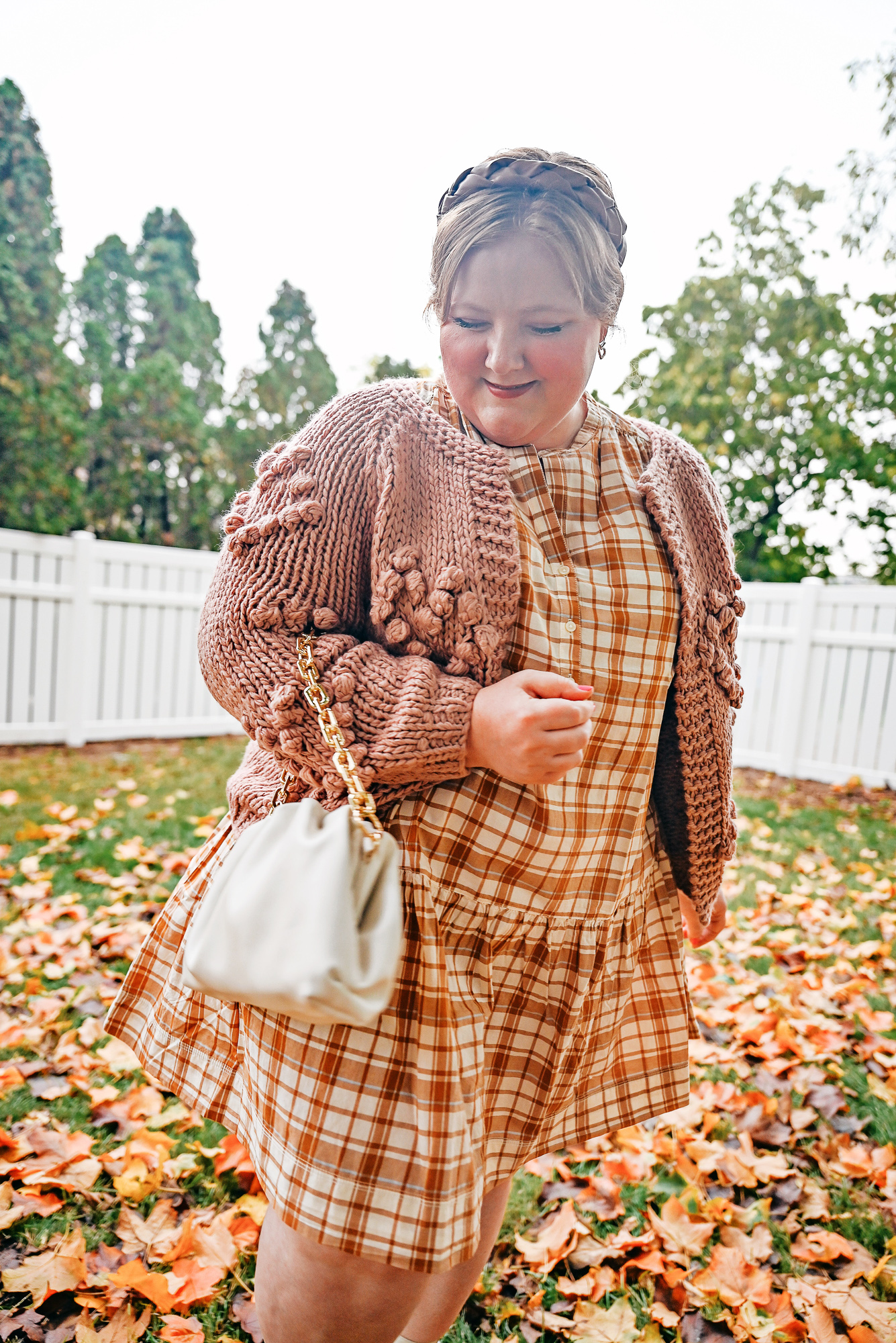 A Plus Size Autumn Outfit from Walmart: shop new plus size arrivals from Walmart like plaid dresses, chunky knit cardigans and western boots. #walmart #walmartfashion #fallfashion #falloutfit #fallstyle #plussizefashion #plussizeoutfit
