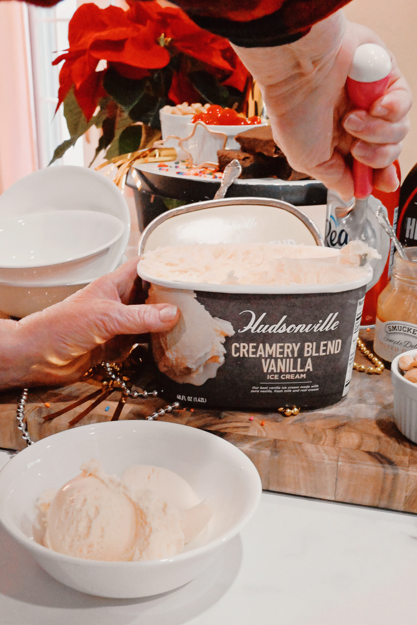 Celebrating NYE with Family and Hudsonville Ice Cream: my tips and ideas for a New Year's Eve in, with ice cream sundaes at midnight.
