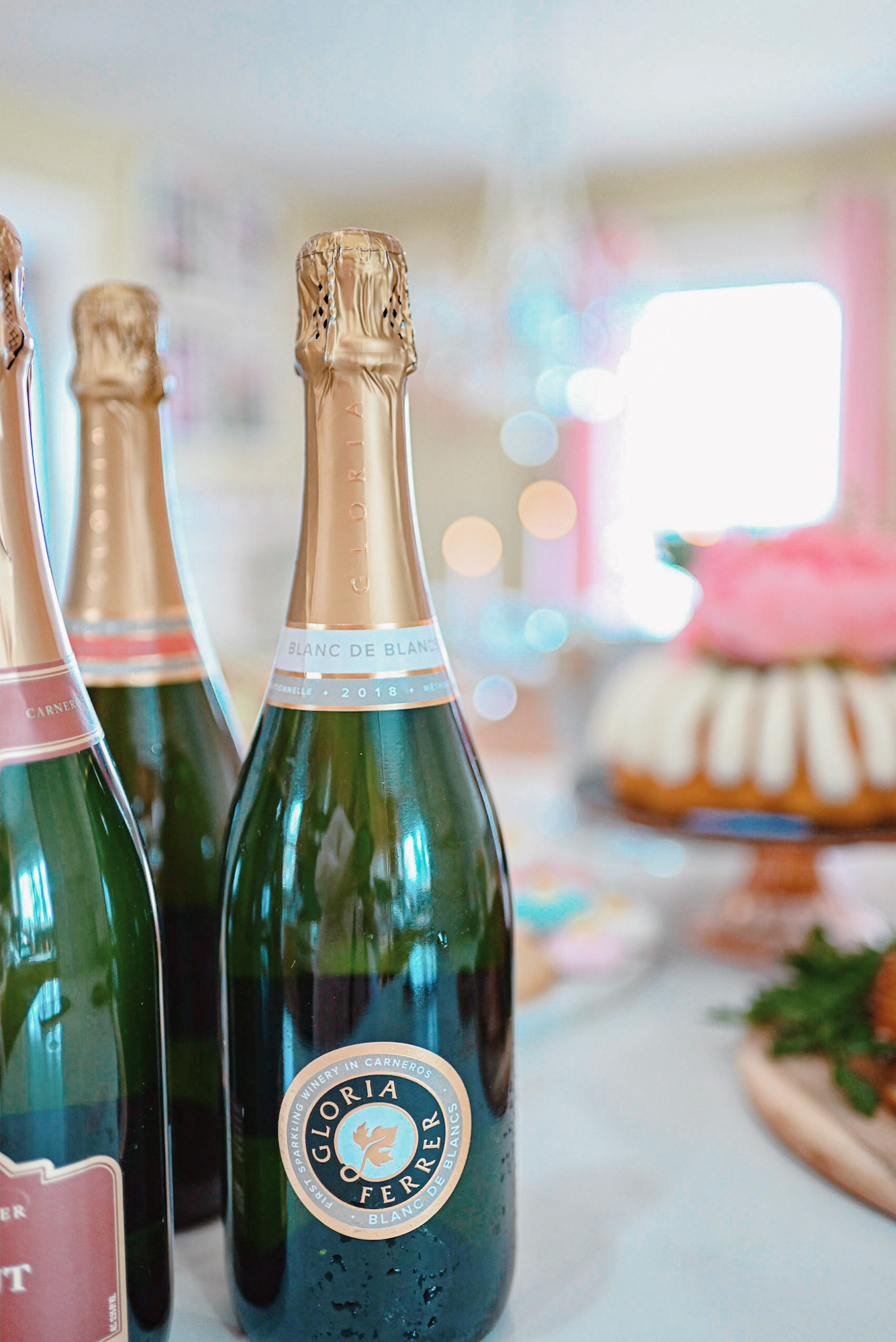 A Spring Brunch with Gloria Ferrer Sparkling Wines: featuring a spring trio of Vista Brut and 2018 Blanc de Blancs and Alquimia Brut Rose. 