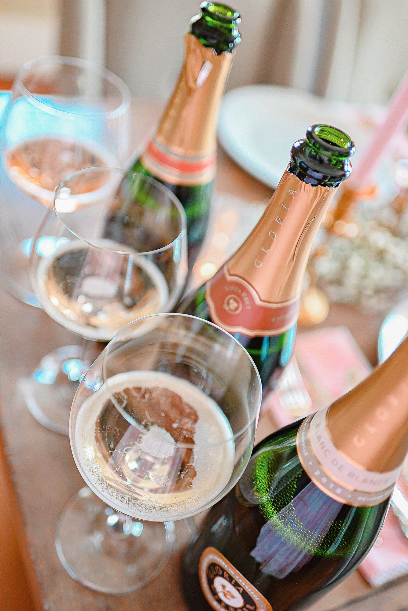 A Spring Brunch with Gloria Ferrer Sparkling Wines: featuring a spring trio of Vista Brut and 2018 Blanc de Blancs and Alquimia Brut Rose. 