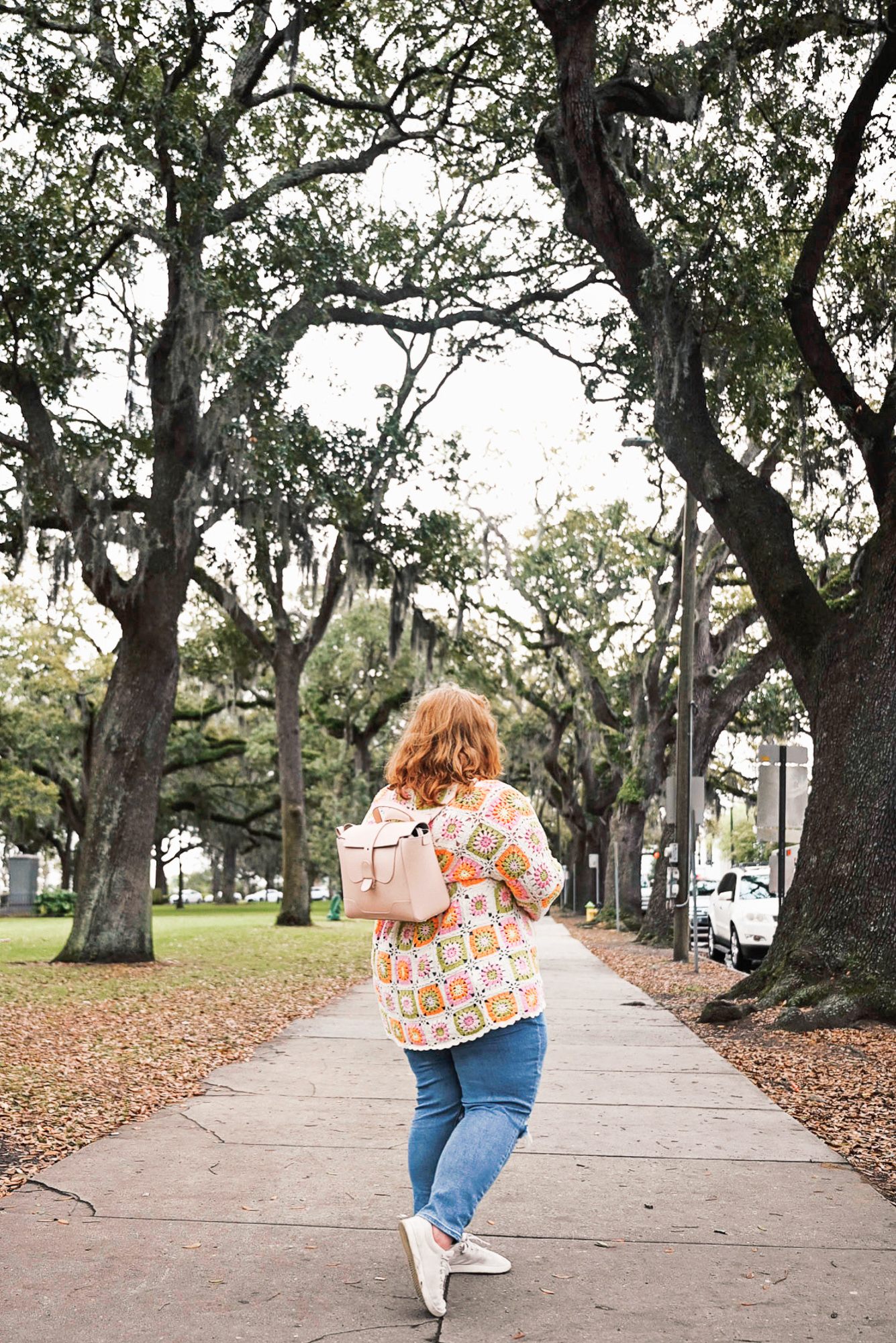 Show Me Your Mumu Brand Guide + Review | Mumu is a colorful and fun-loving women’s clothing brand sizes xxs-XXL with limited styles in 1X-3X.