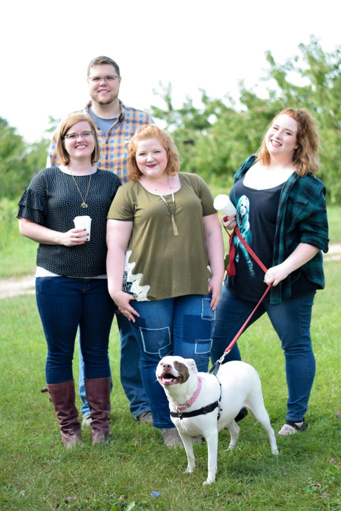 10 Ideas for Celebrating National Best Friends Day | Best Friends Day is June 8th, and we’re celebrating with 10 fun ideas to do with friends!