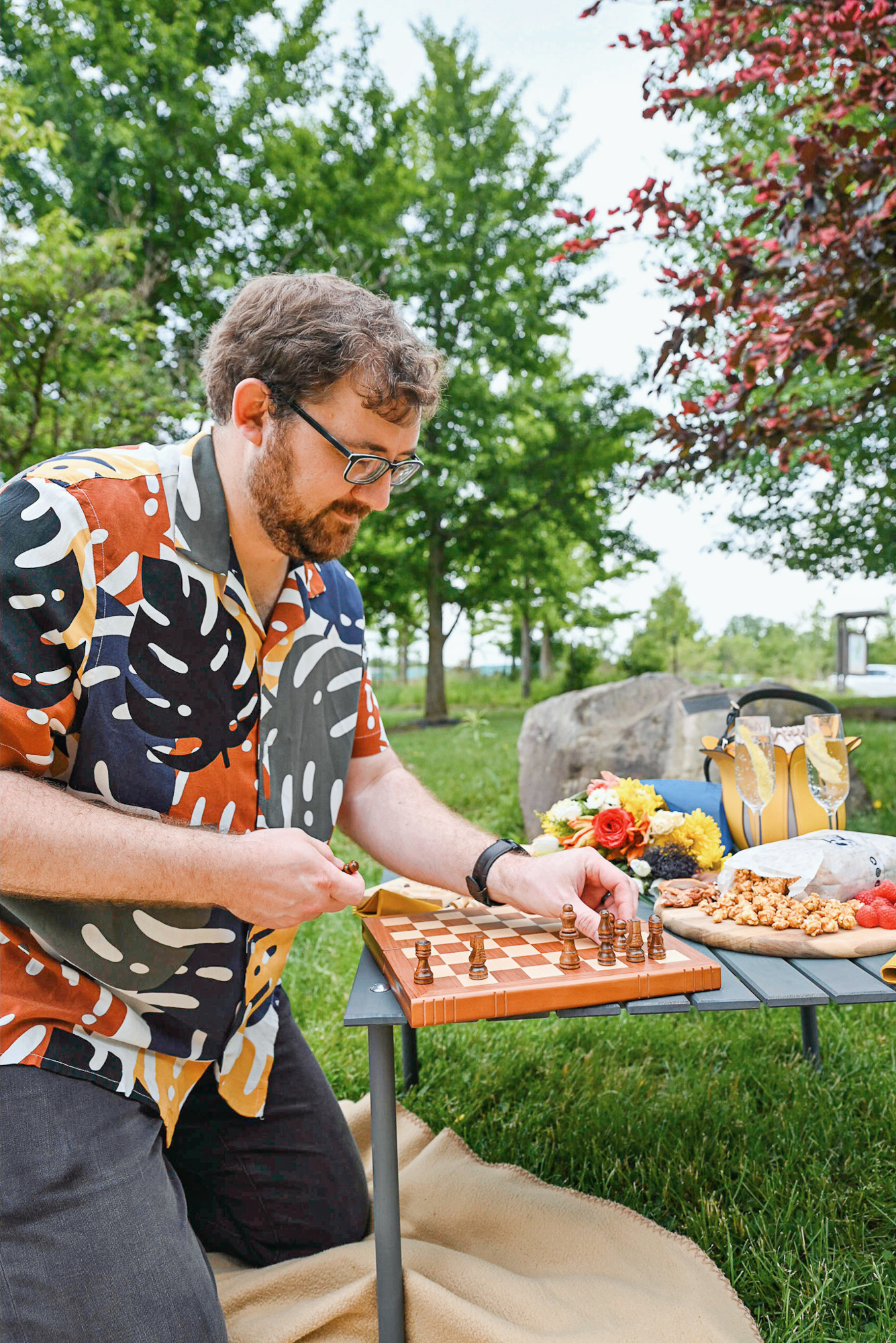 Simple Summer Picnic Ideas | International Picnic Day is June 18th, so this summer, let's make picnicking a new favorite pastime!