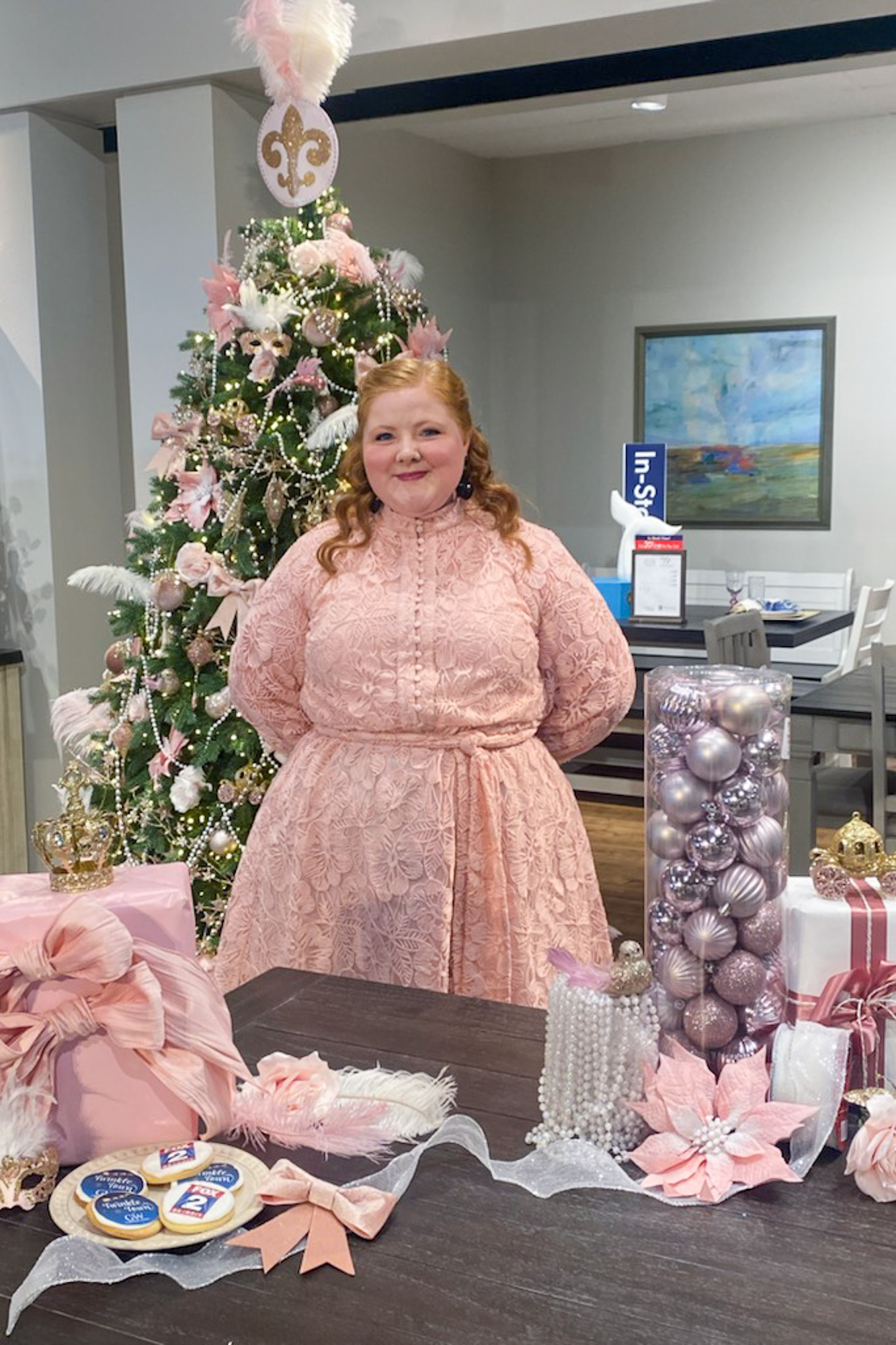 Twinkle Town Tree Decorating Contest | I’m one of Detroit creatives tasked with decorating a Christmas tree to benefit a local charity.