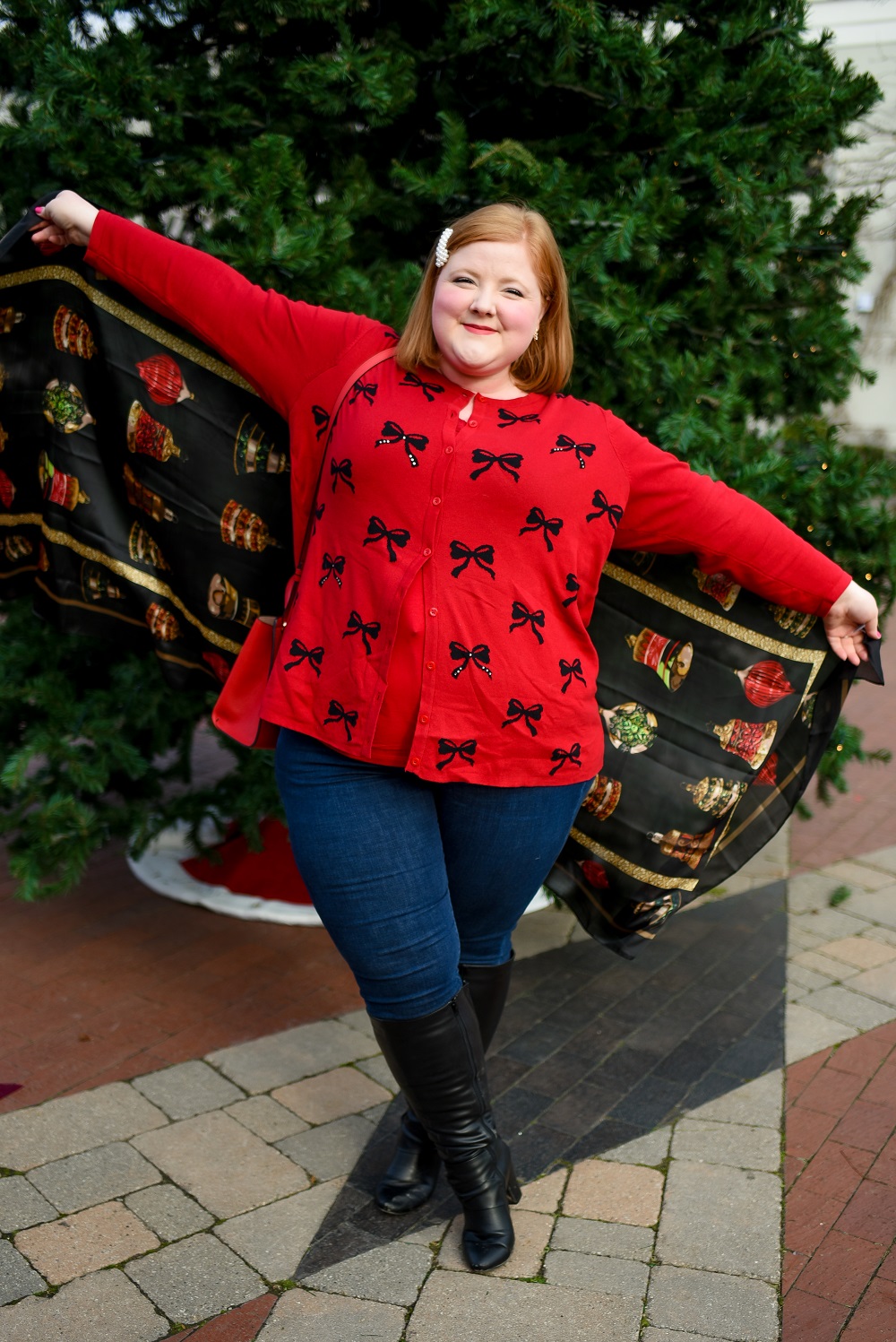 Classic Red and Green Christmas Outfit Ideas | Plus size holiday style inspiration from Lane Bryant, Unique Vintage, Torrid and Cato Fashions.