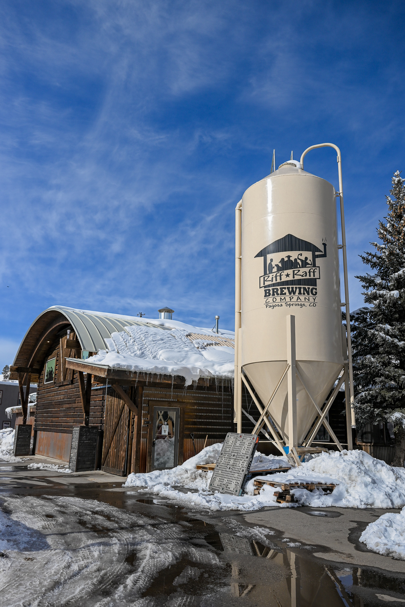 Colorado Hot Springs Travel Guide | Visit the world's deepest hot springs at The Springs Resort in Pagosa Springs, CO.