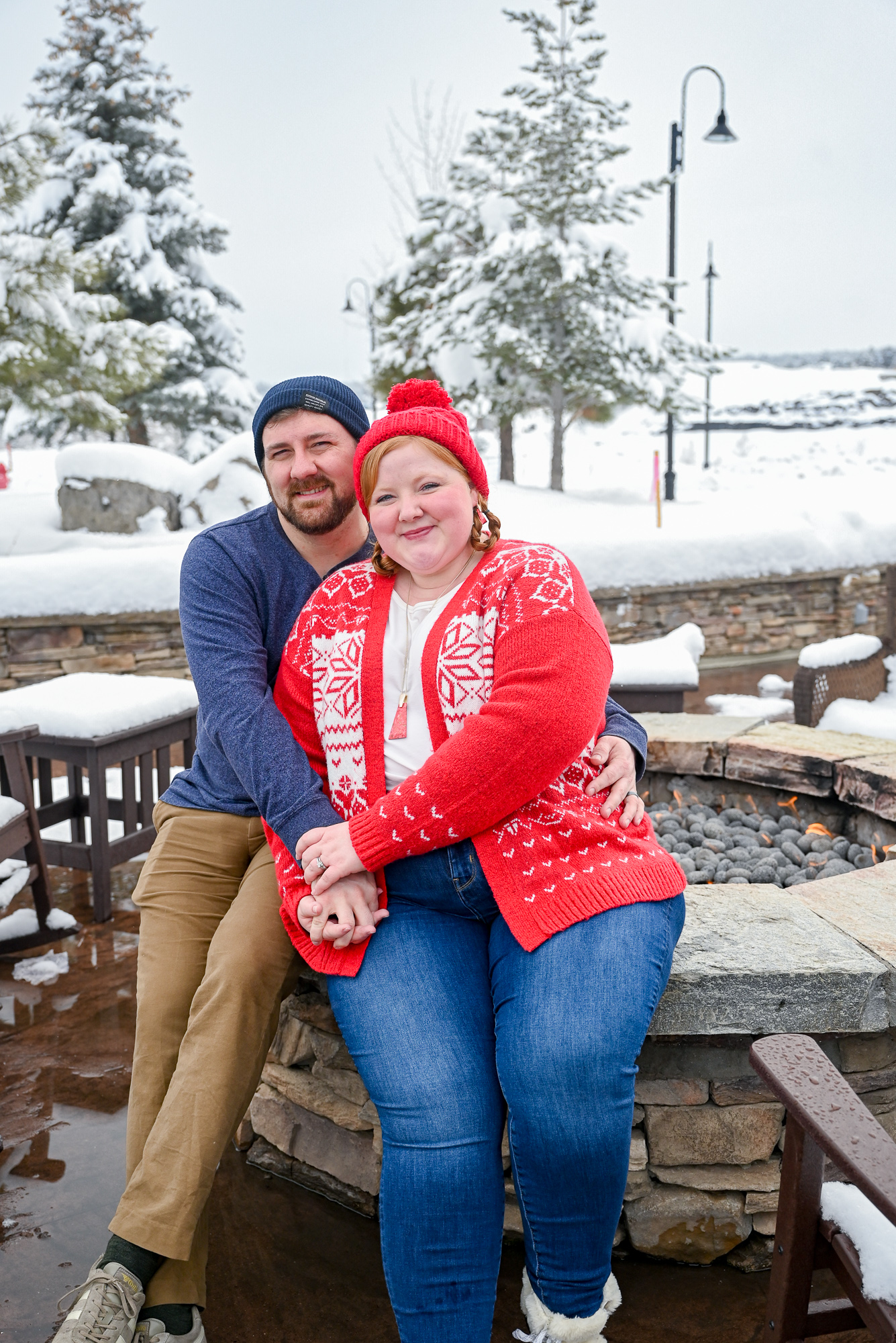 Pagosa Springs Colorado Travel Guide | If you’re looking for a romantic winter trip, this cute little mountain town has heaps of cozy charm.
