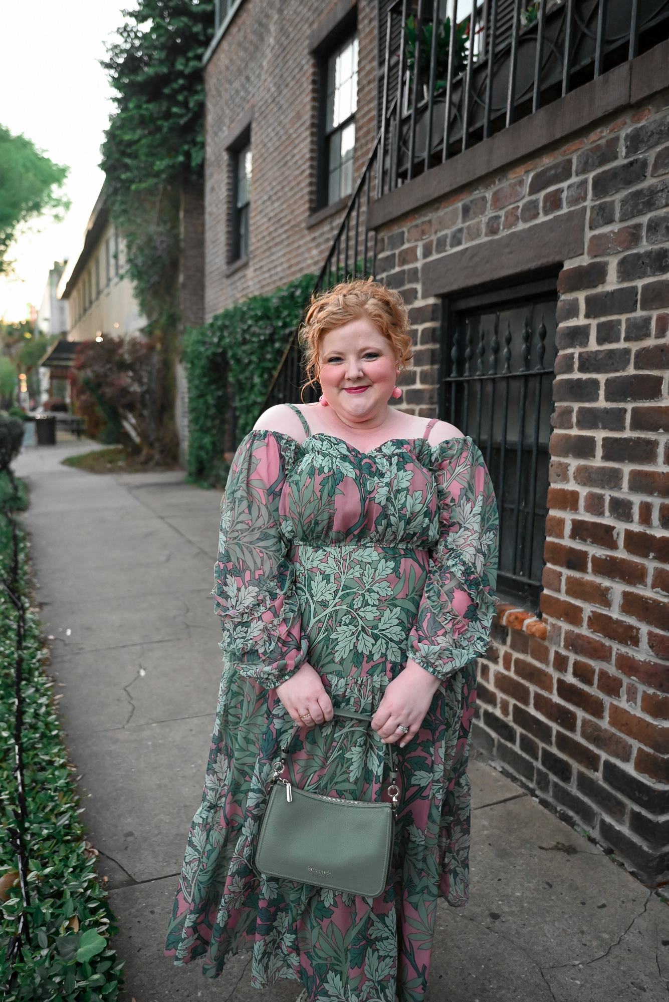 Kate Spade Hudson Medium Convertible Crossbody Review | At less than $250, this is the best and most versatile designer crossbody bag.